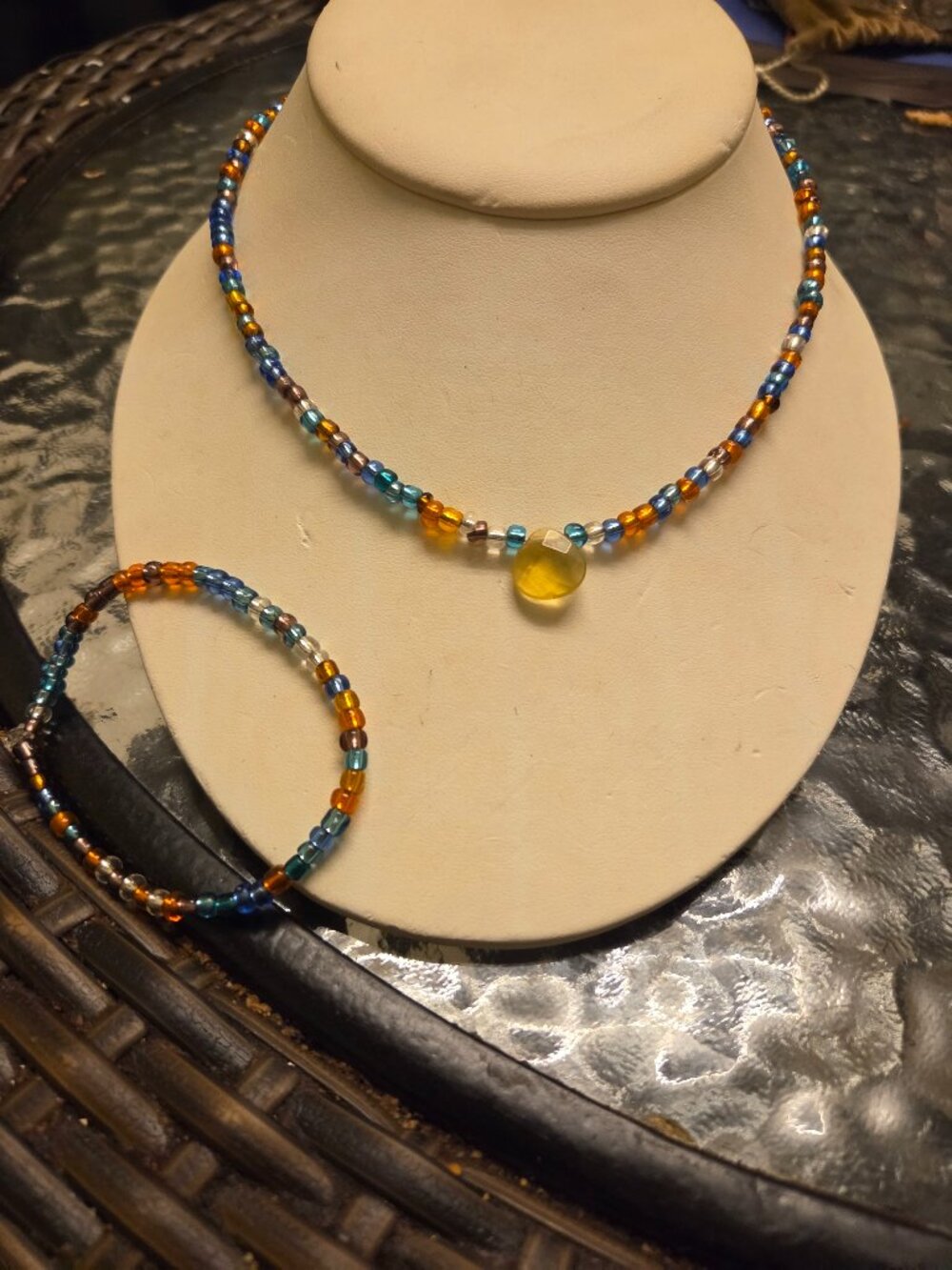 Seed glass bead w/quartz stone necklace & bracelet bracelet set